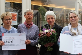Die Gewinnerinnen des Frauenförderpreises 2020: die Ortsgruppe Gräfentonna des Demokratischen Frauenbundes. 